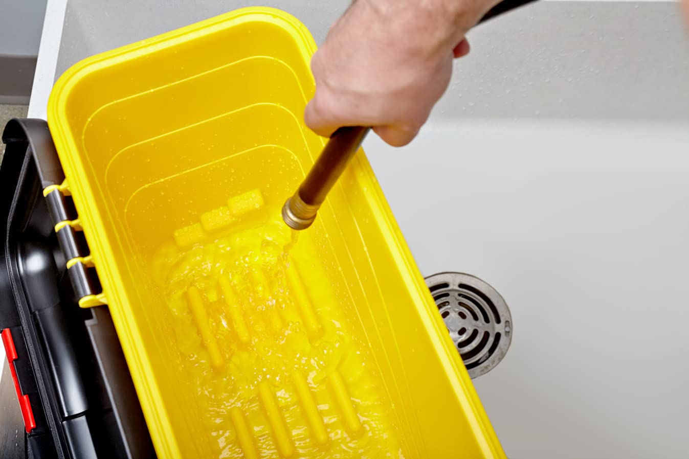 Keep_areas sparkling clean