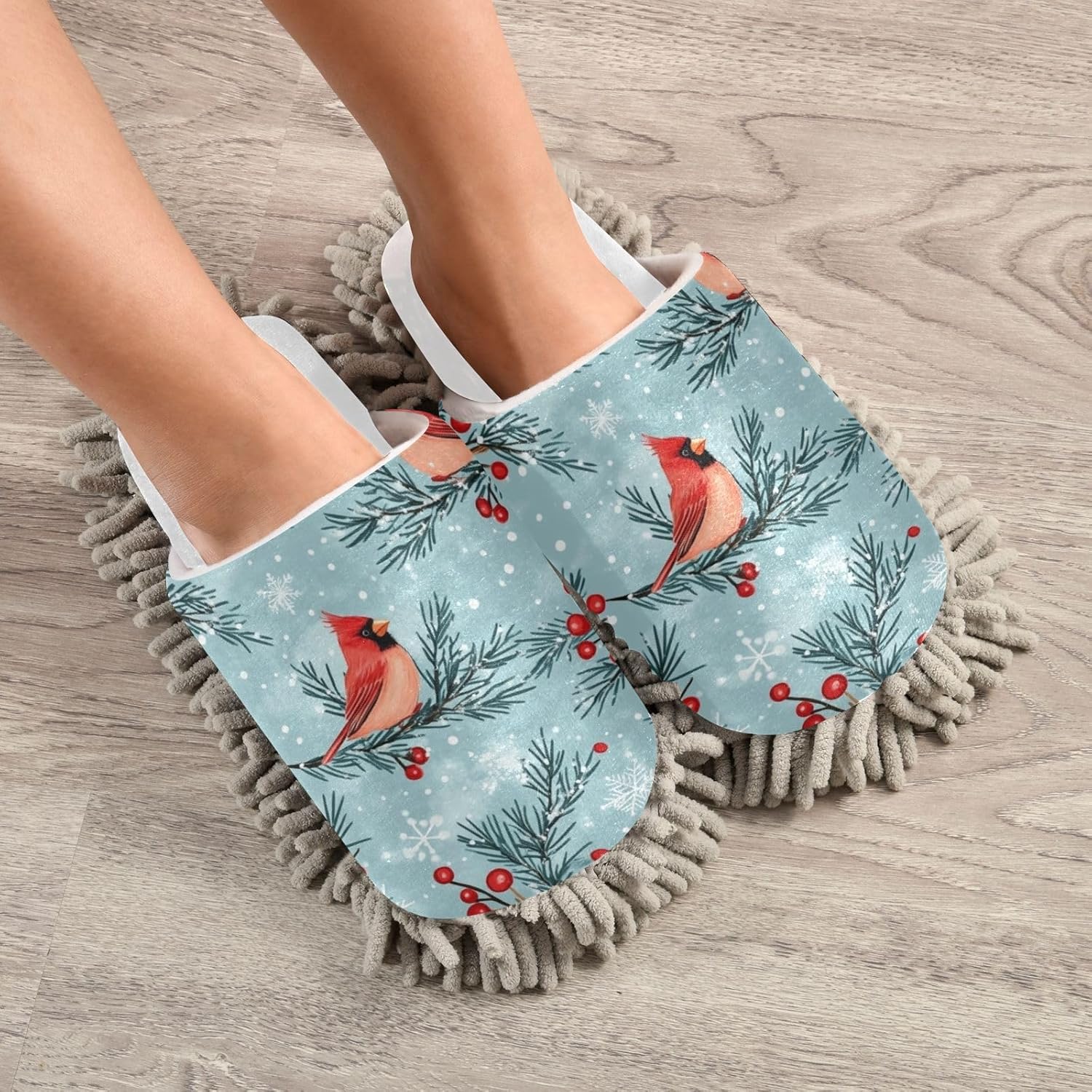 Cozy White Christmas Mop Slippers