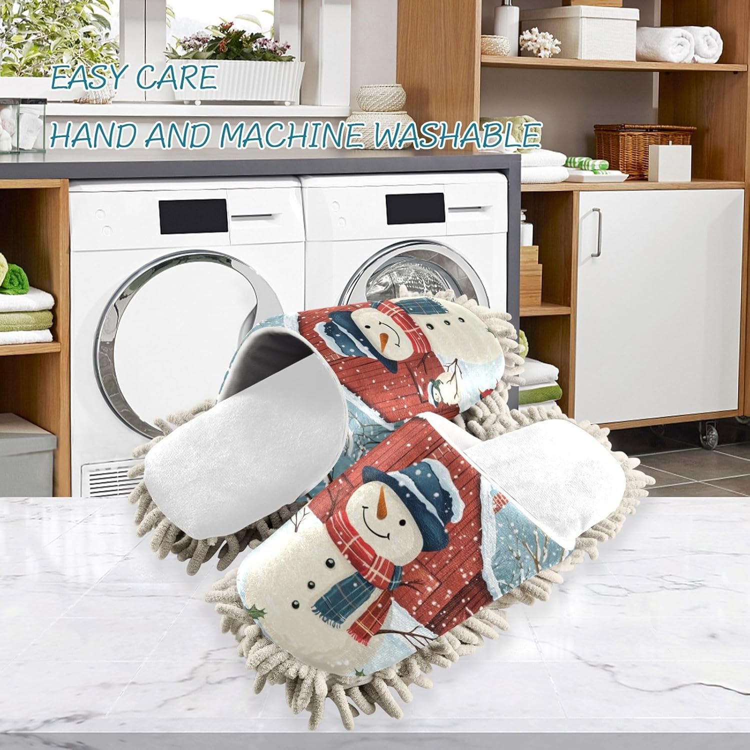 White Christmas Running Bear Mop Slippers