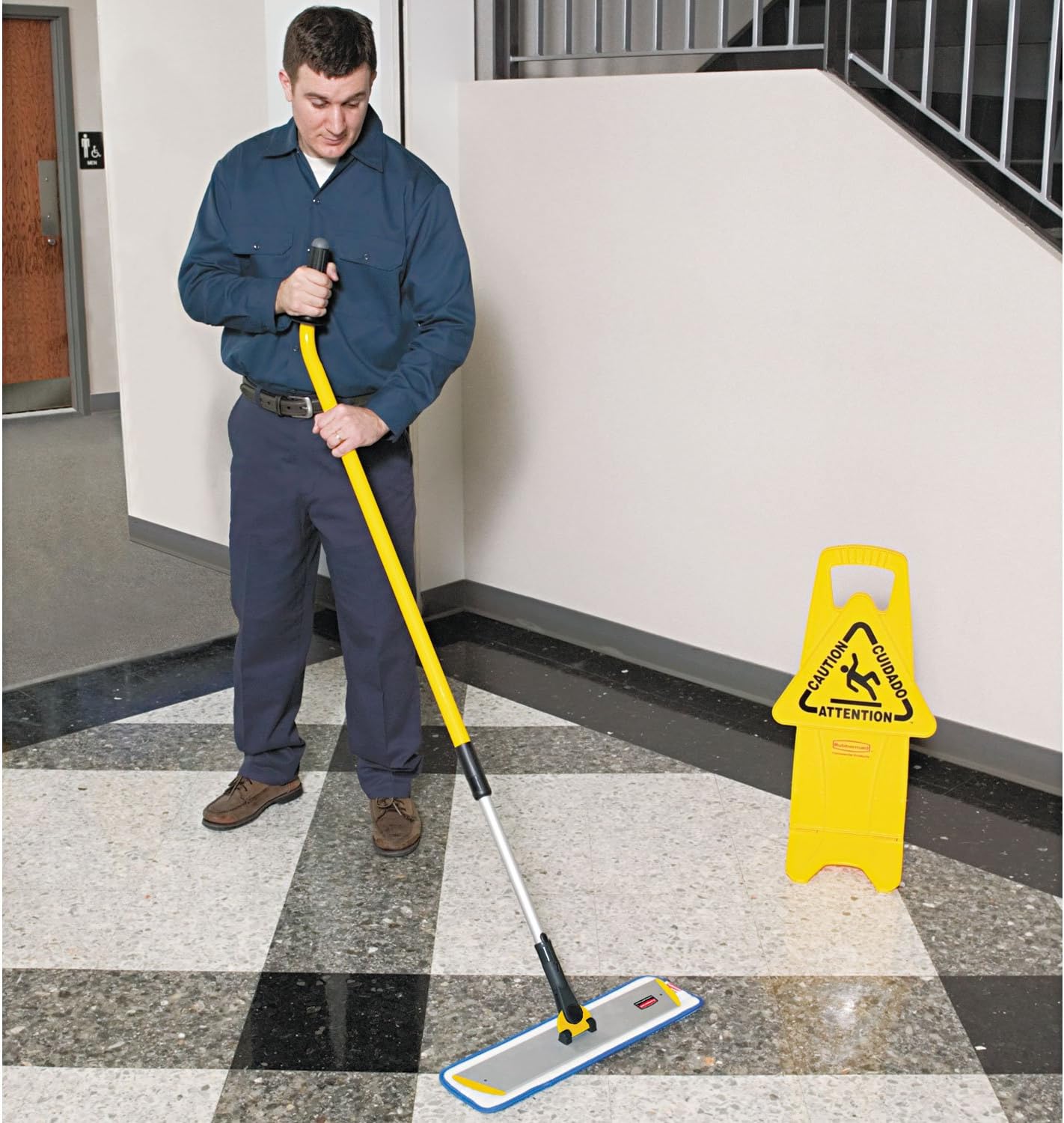 Quick-Connect Ergonomic Mop Handle for Professional Use