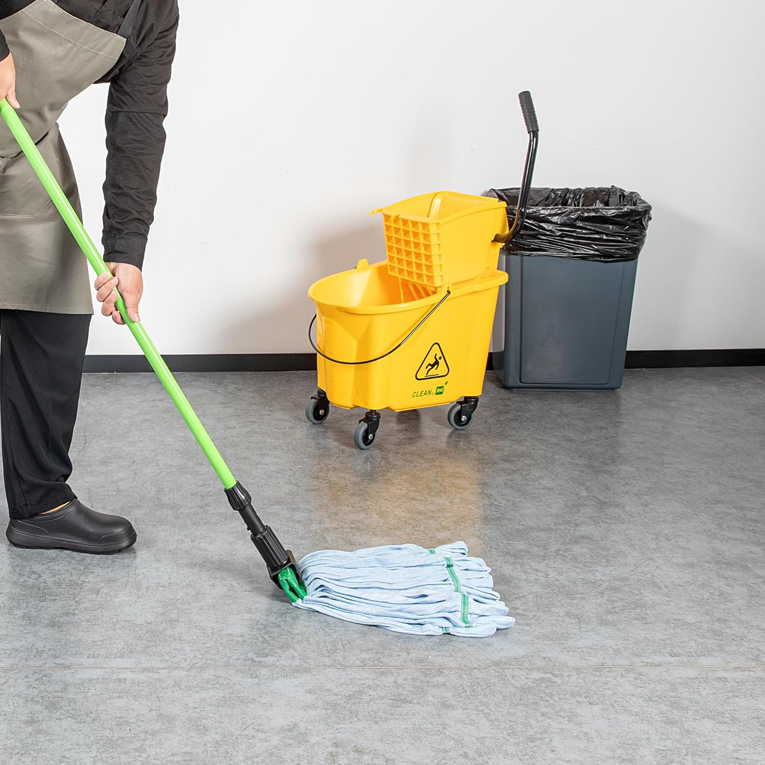 Ergonomic 60-Inch Wet Mop Handle for Professional Use